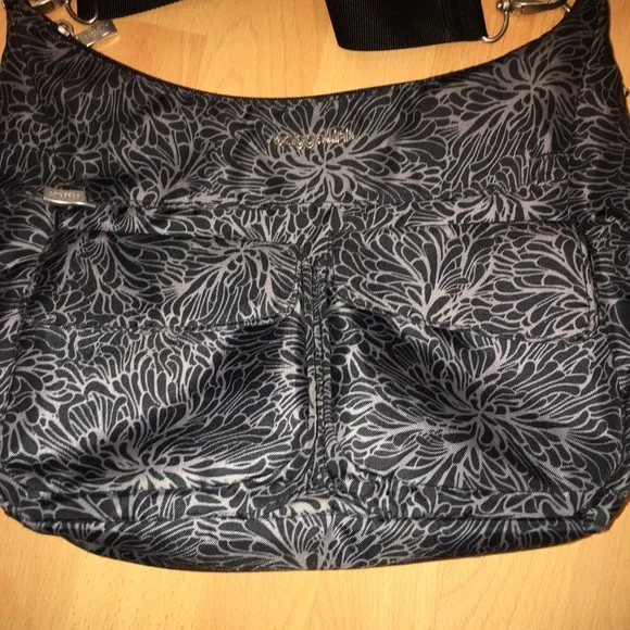 Baggallini Small Everywhere Bag-Midnight Blossom Print - Picture 2 of 16